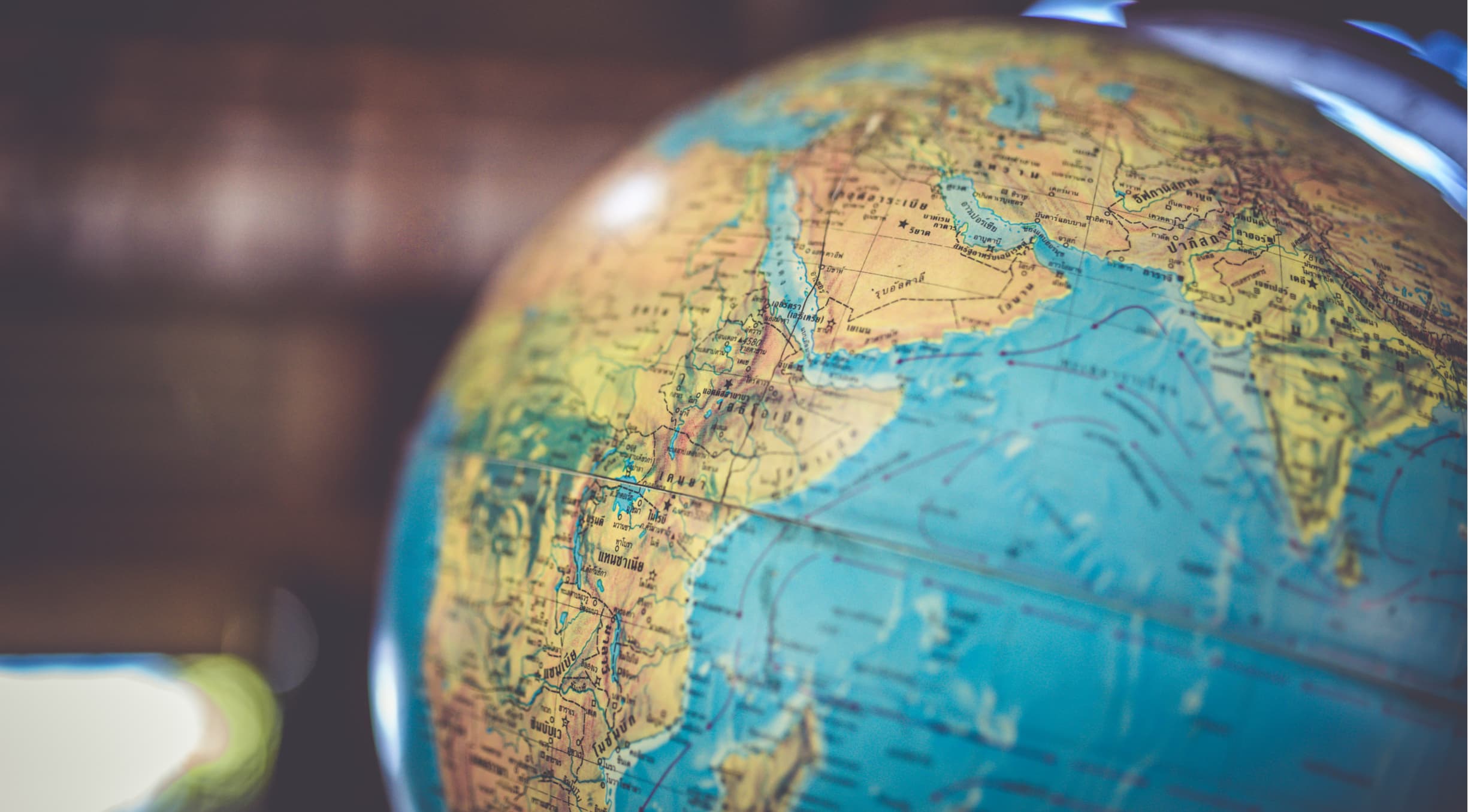 Where international students can pay by instalments (and how many)