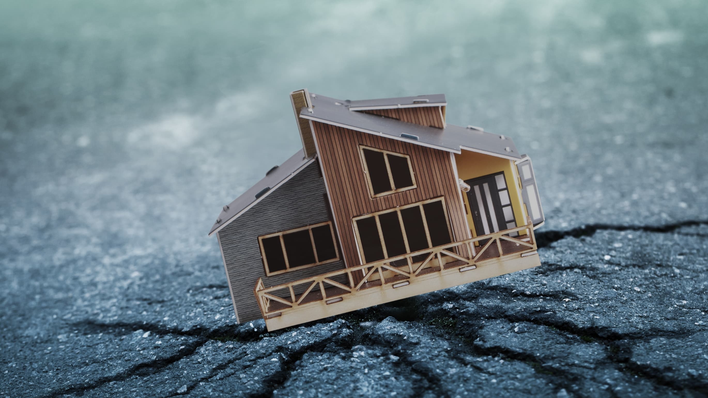 Paying more to live further away – UK student housing in 2025