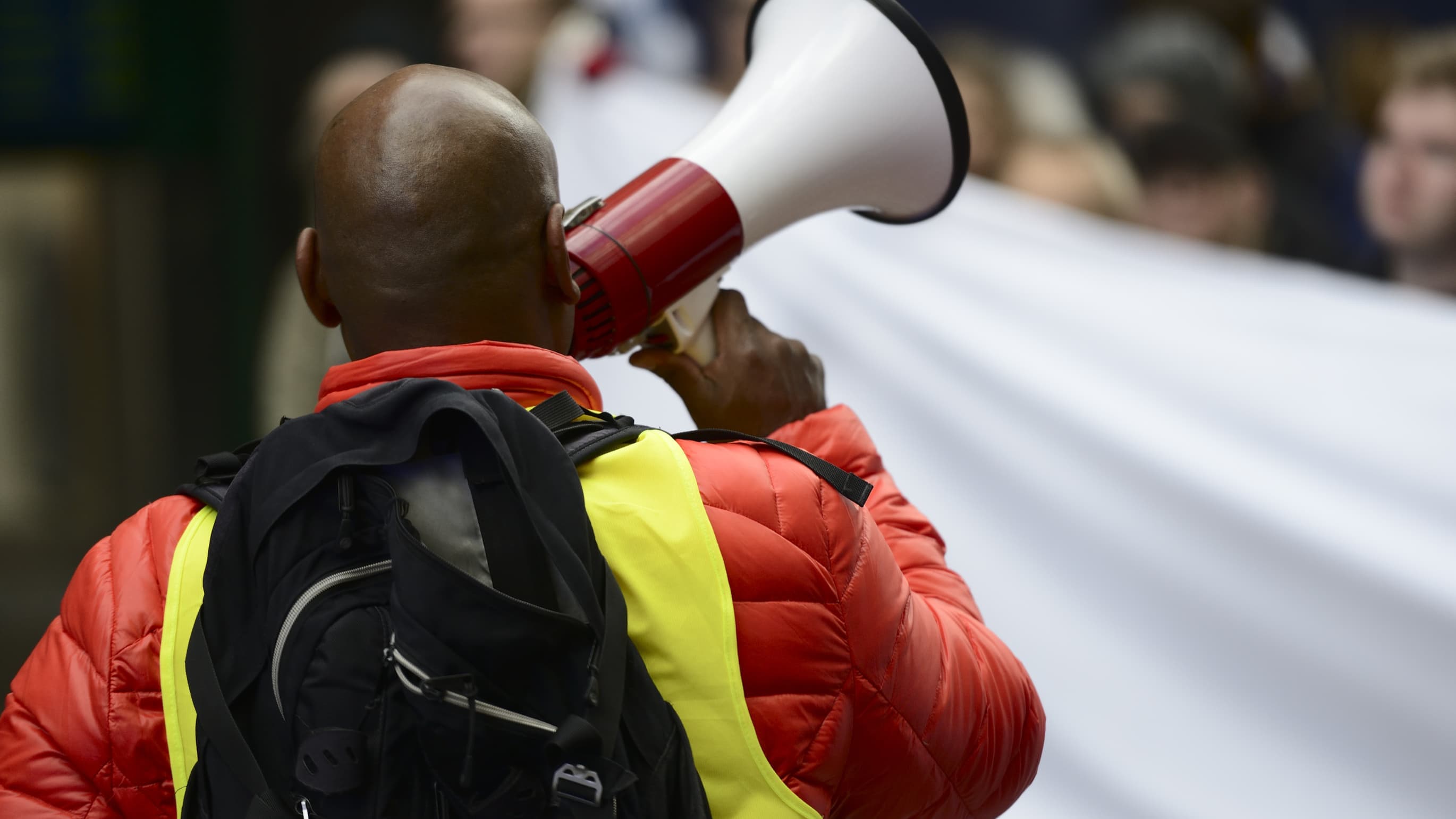 Implications for SUs of summaries of strike complaints