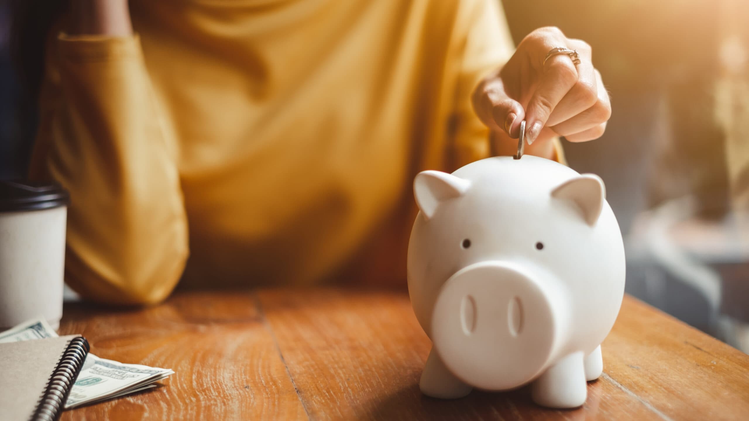 Comparing the financial help that universities give to students (In England)