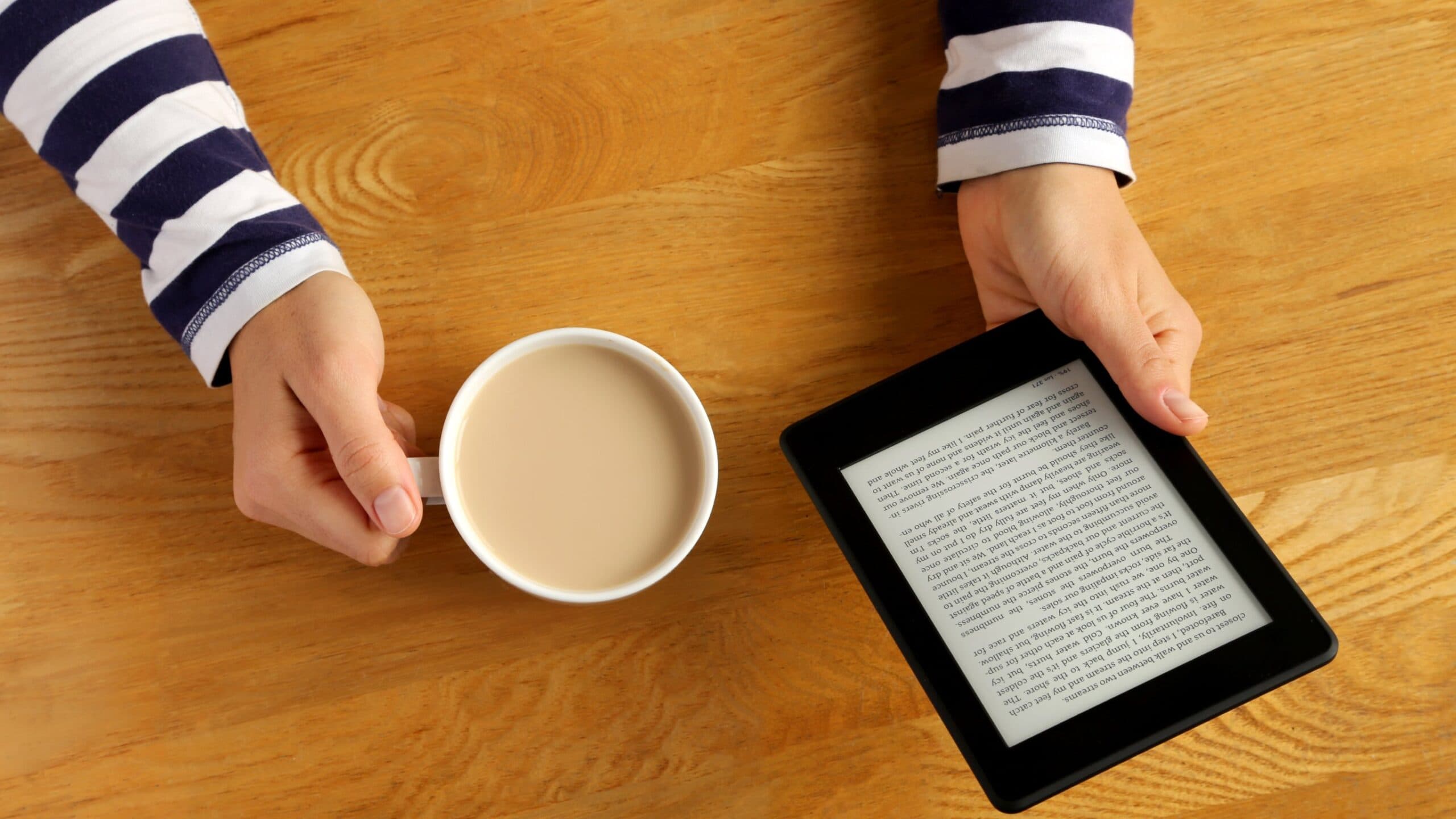 Do we read worse on screens?