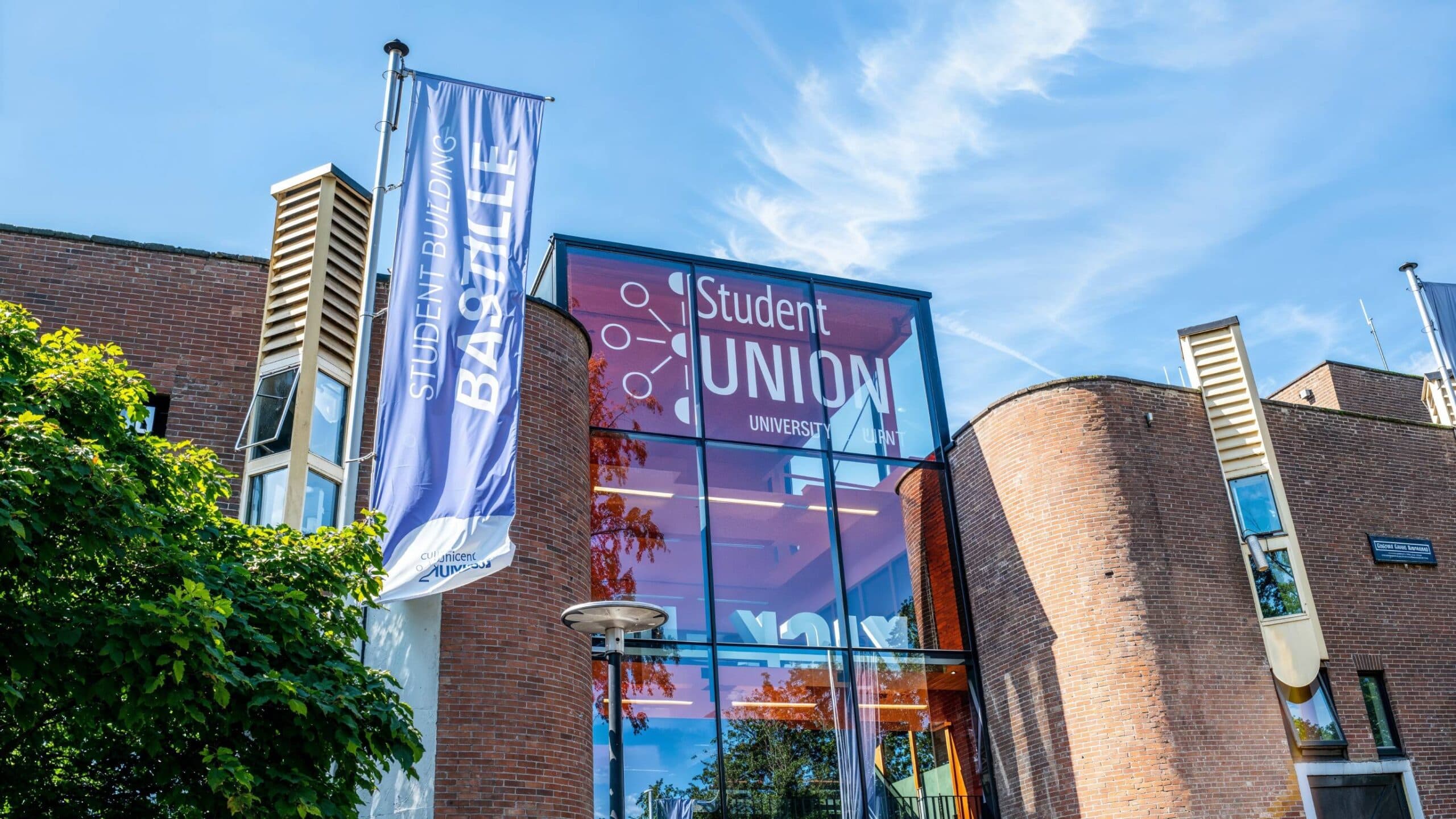 Meet the SU with a €4m block grant and hundreds of sabbs