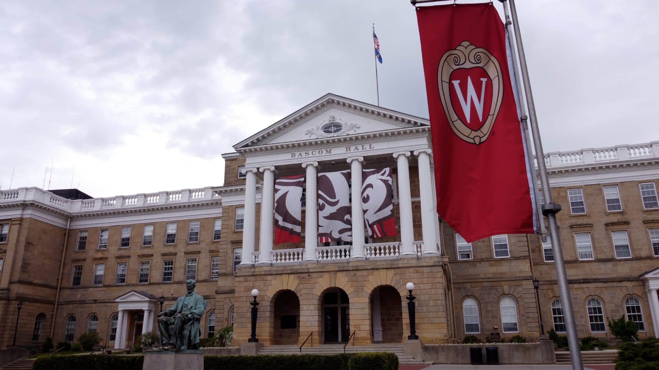 How to use social proof to influence conduct on campus (and close awarding gaps)