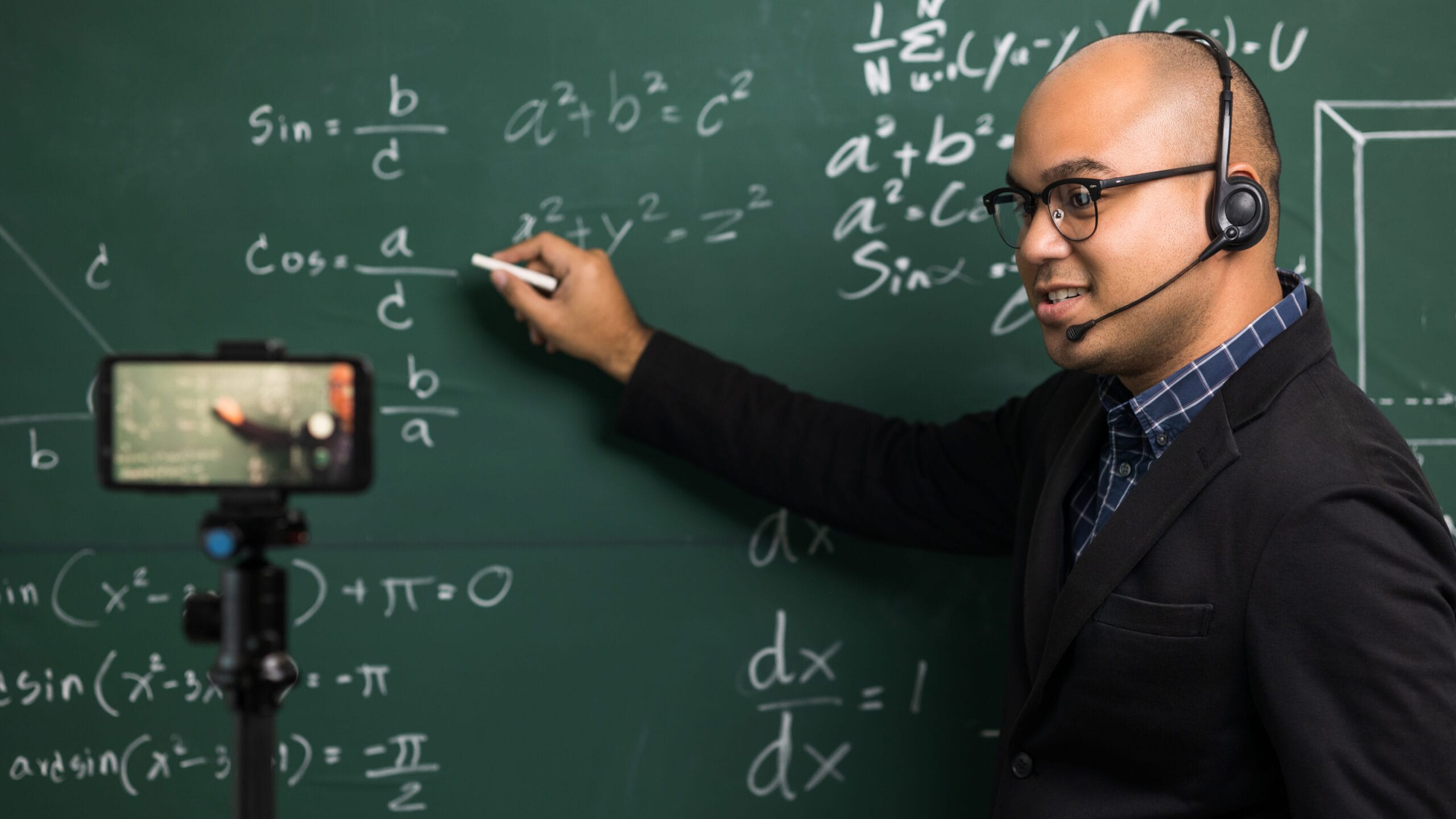 Why too many recorded lecture videos may be bad for maths students’ learning