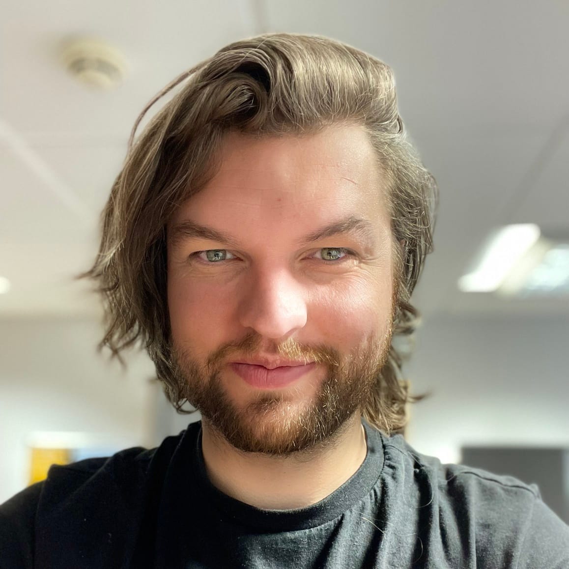 Darren Rhodes