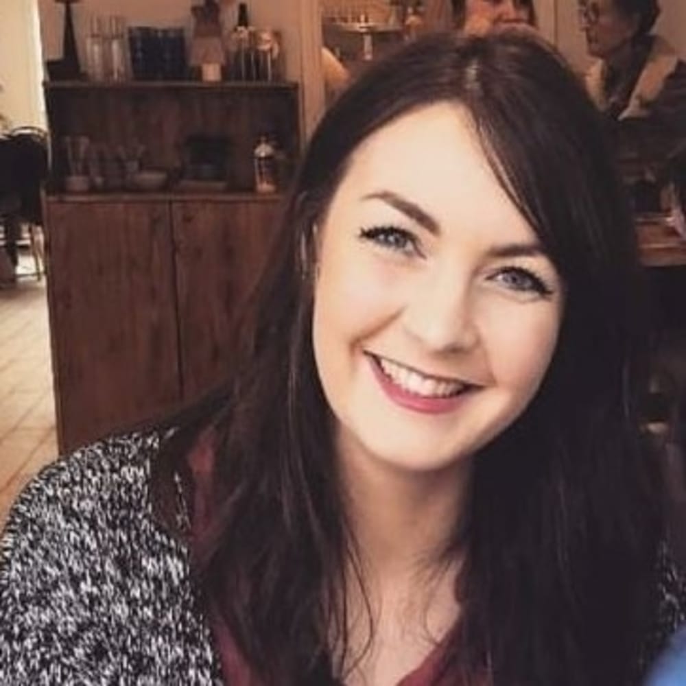 Ria Bluck