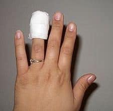 Wonkhe cut finger