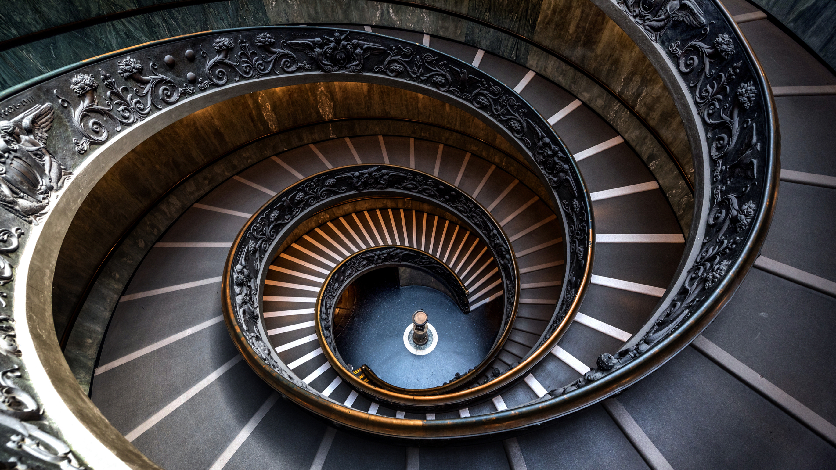 wonkhe_spiral_stairs_steps