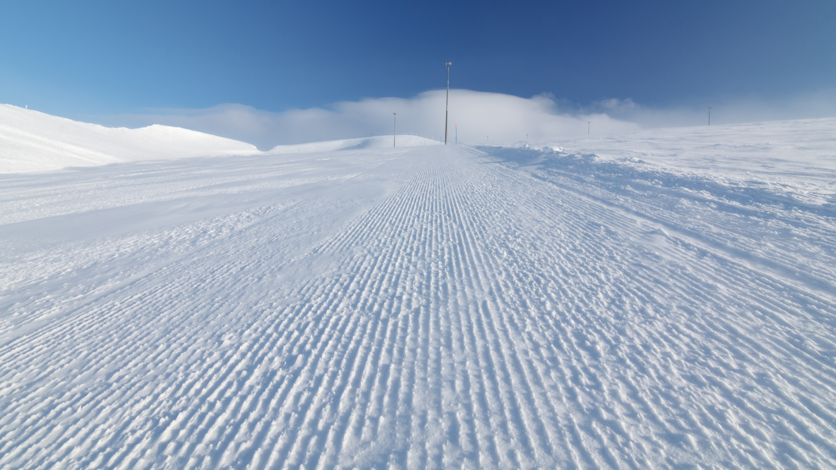 wonkhe groomed ski slope