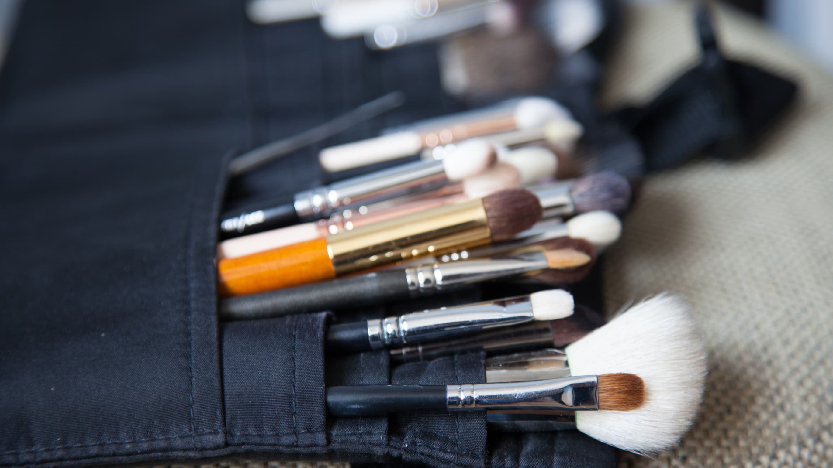 wonkhe_makeup_brushes