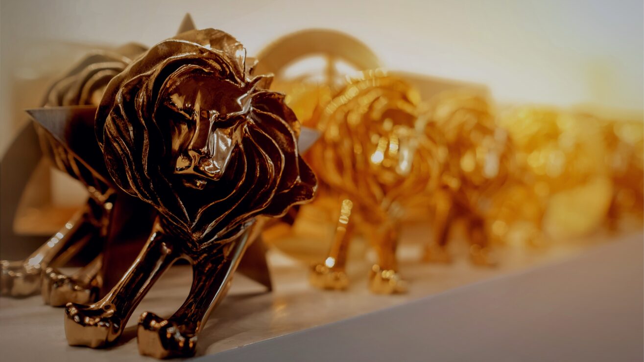 Wonkhe-Metal-Lion