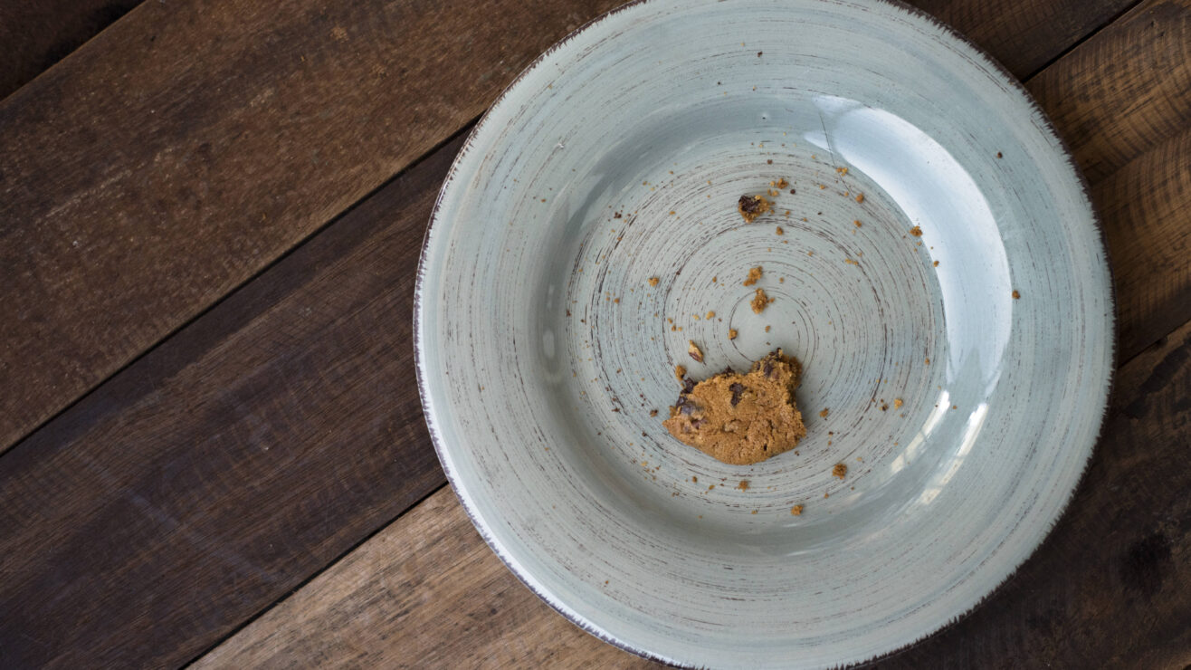 Cookies,Leftover,In,A,Plate