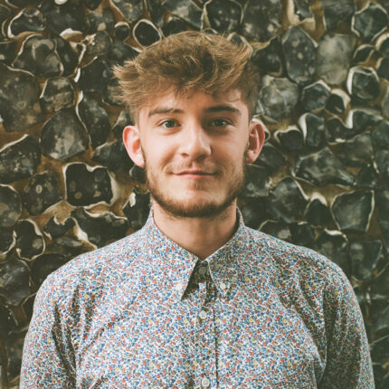 b6a3e16_lewis_1_crop