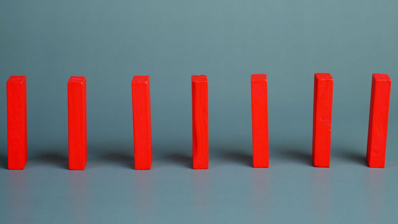 Shutterstock_587475092